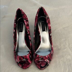 White House Black Market Pink and Burgundy Floral Peep-Toe Heels